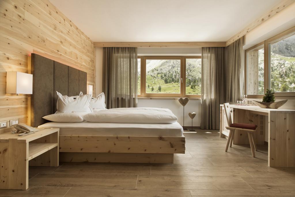 Passo Sella Dolomiti Mountain Resort Sëlva di Val Gardena Eksteriør billede